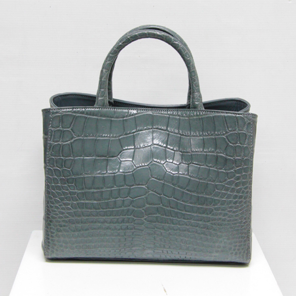 5 Ways To Ensure Your Crocodile Bag Is Not Fake