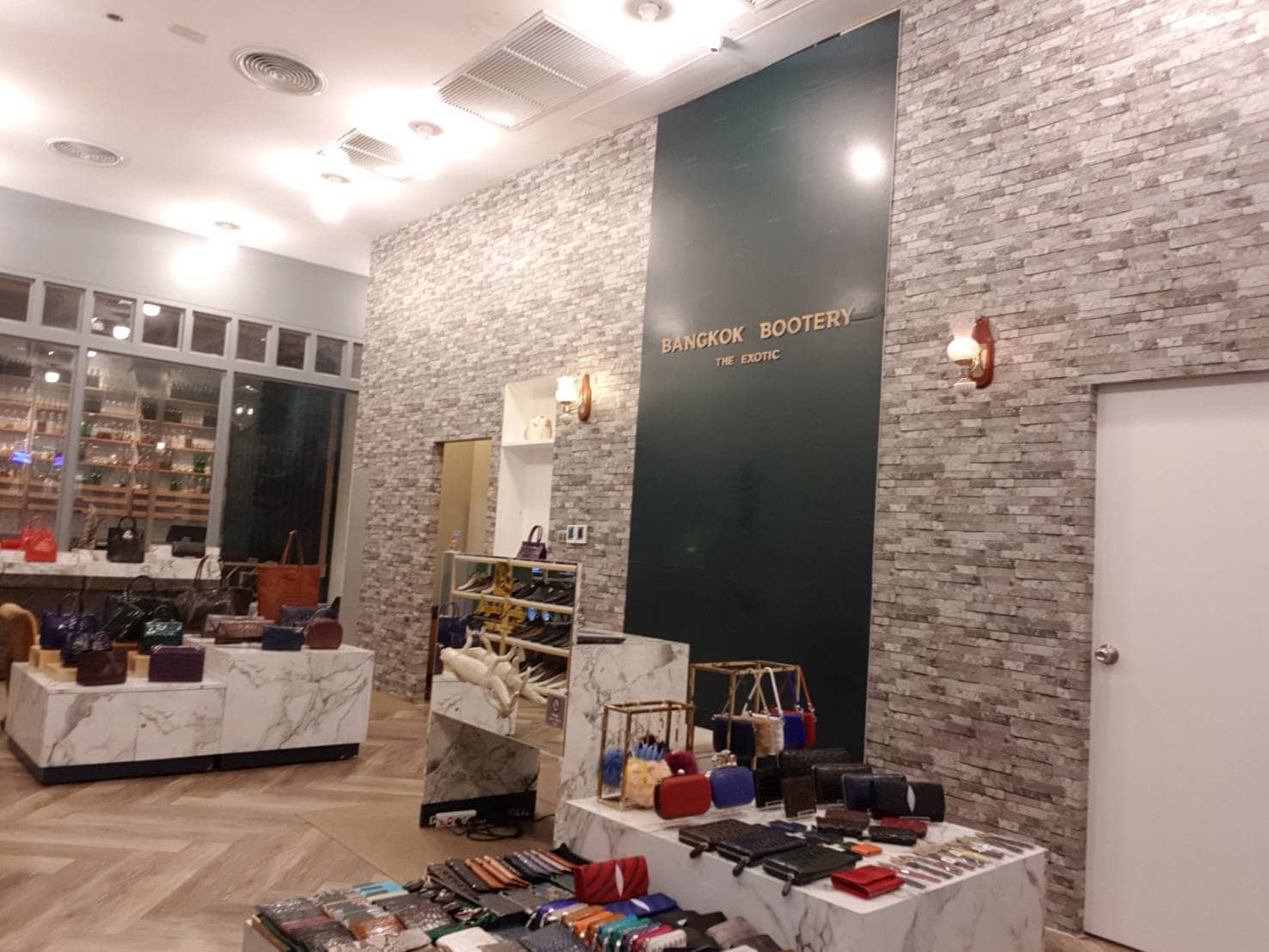 Riverside Plaza 1st Floor